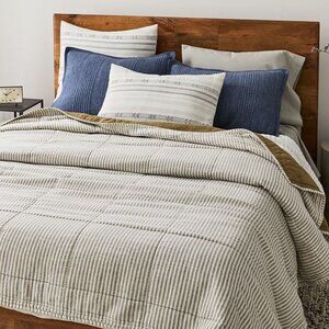 WEST ELM | NEW | European Linen Classic Stripe King/Cal. King Quilt, Cedar Strip
